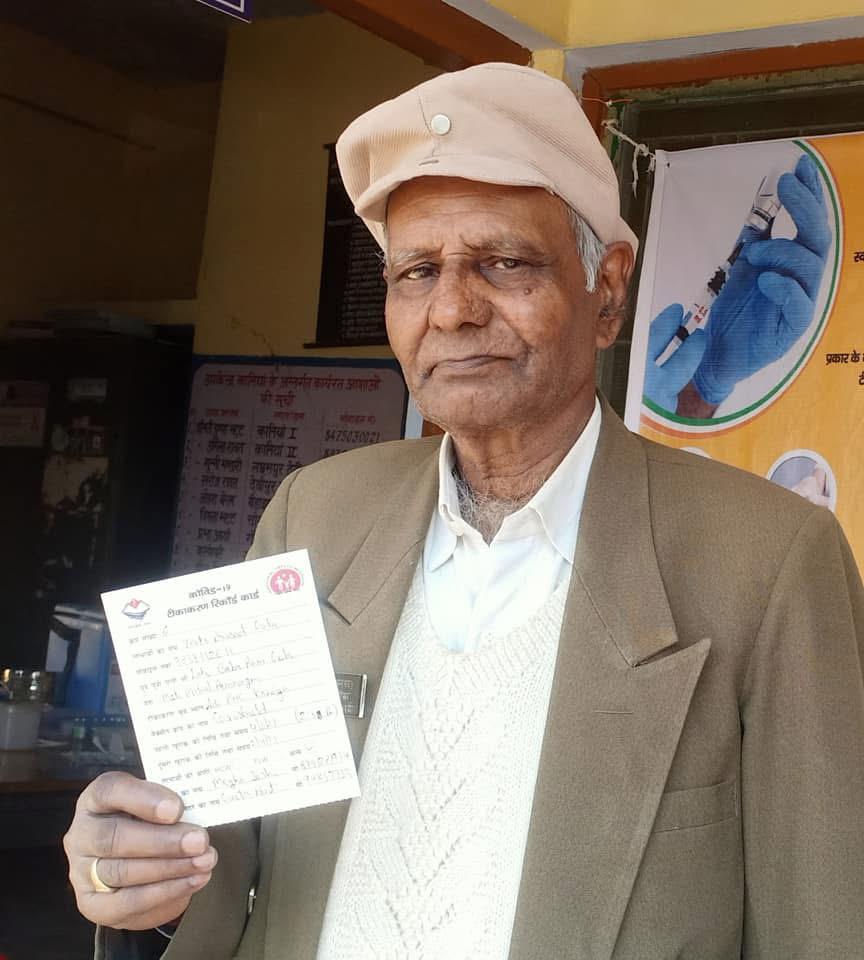 पत्रकार चंचल गोला को पितृ शोक, नही रहे ज्ञान विज्ञान के सम्पादक टीपी गोला